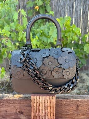 Novelty Strap| Bag Strap| ‘Black-Out’ Shiny & Matte Link Chain| Heart Shape